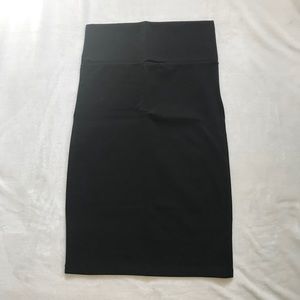 Black stretch pencil skirt